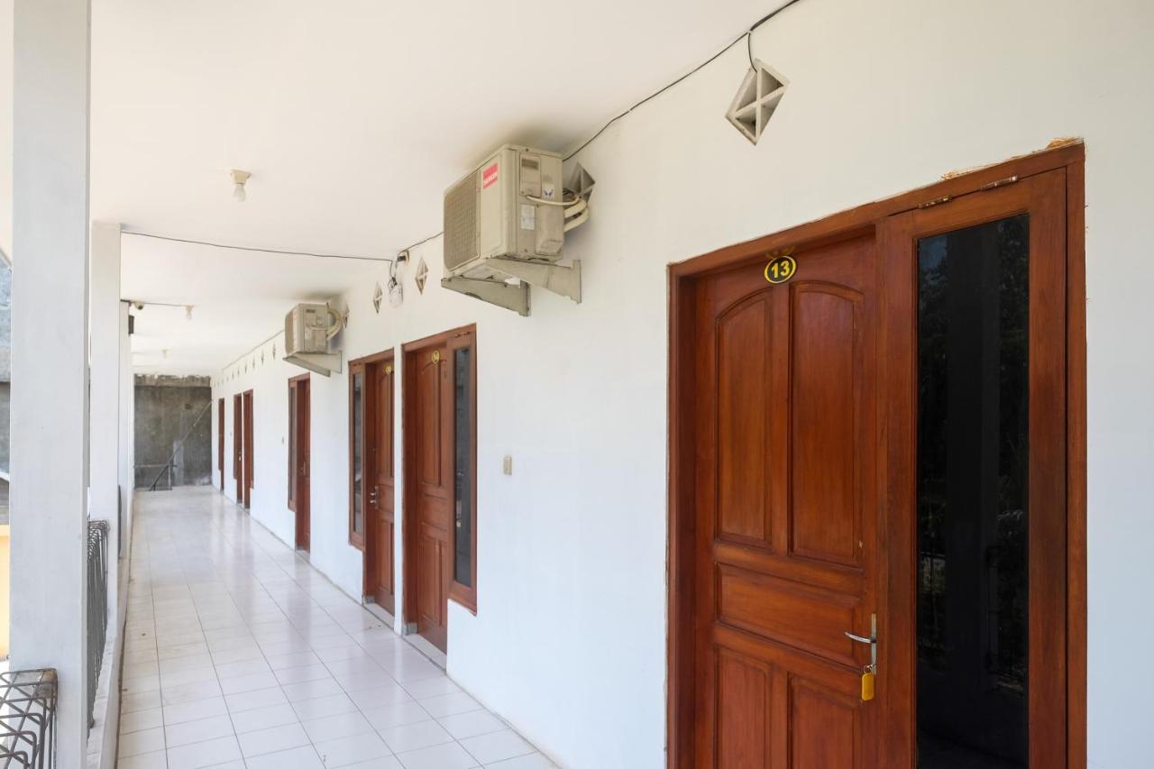Reddoorz Near Plaza Ambarrukmo Yogyakarta Hotel Maguwo Exterior foto